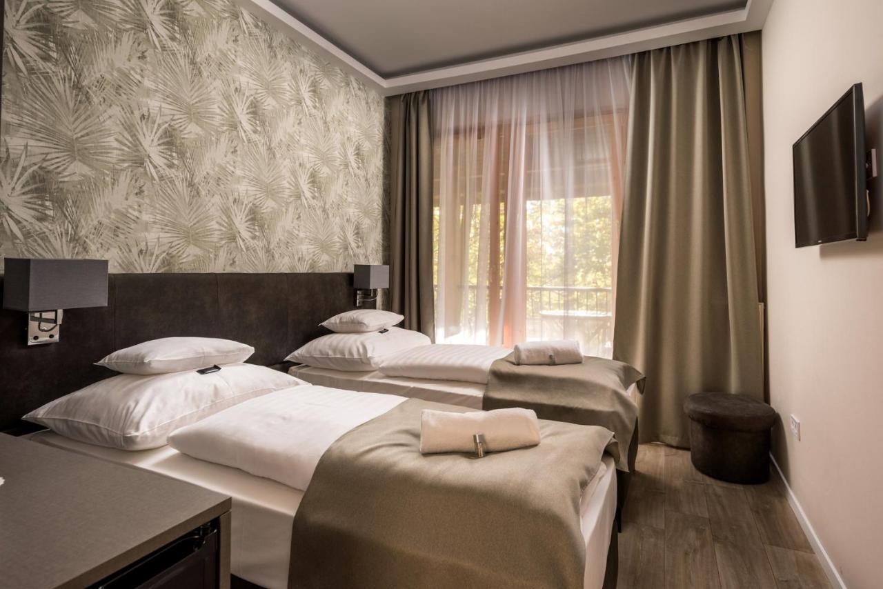 Atrium Agard Panzio Bed & Breakfast Gardony Ngoại thất bức ảnh