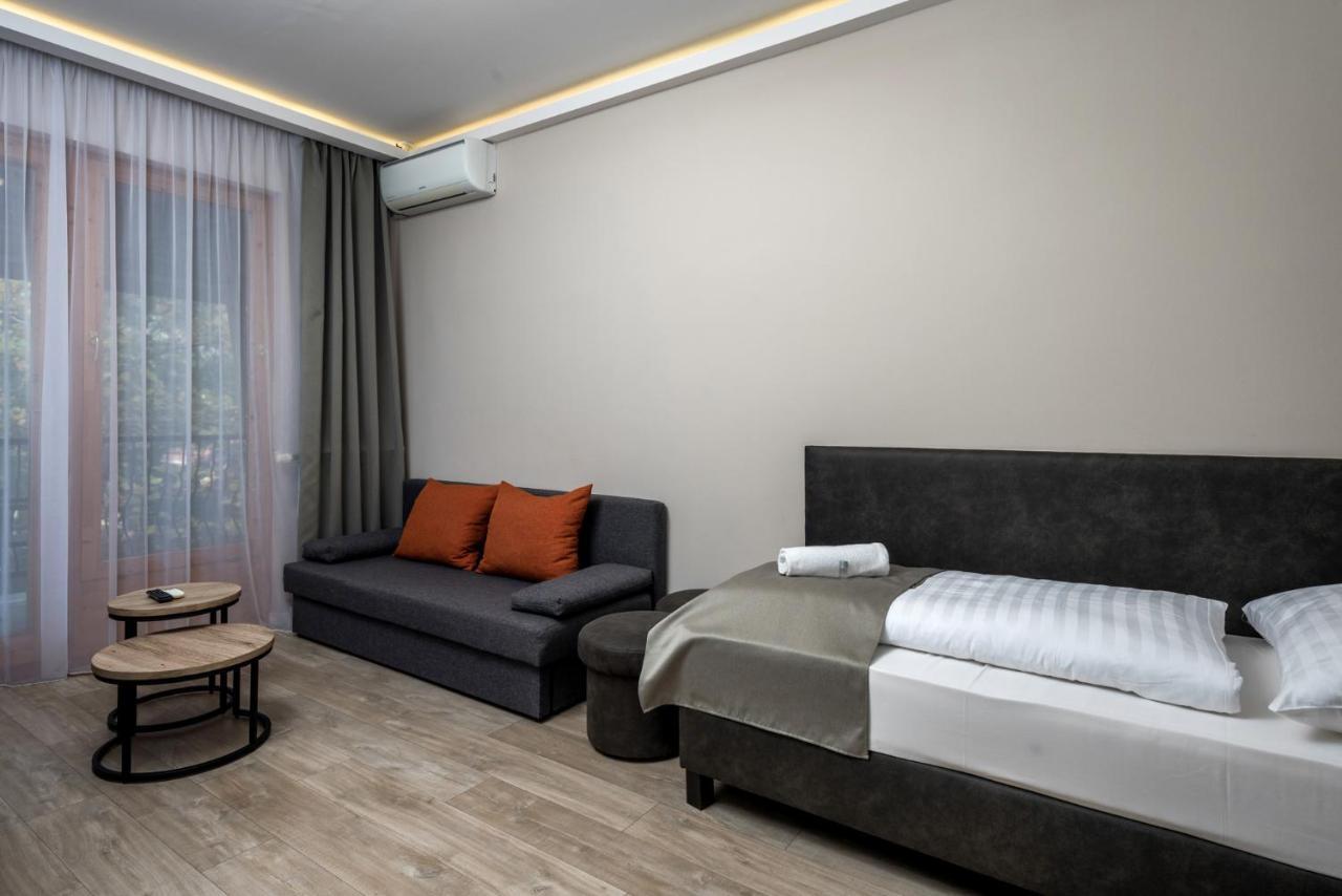 Atrium Agard Panzio Bed & Breakfast Gardony Ngoại thất bức ảnh