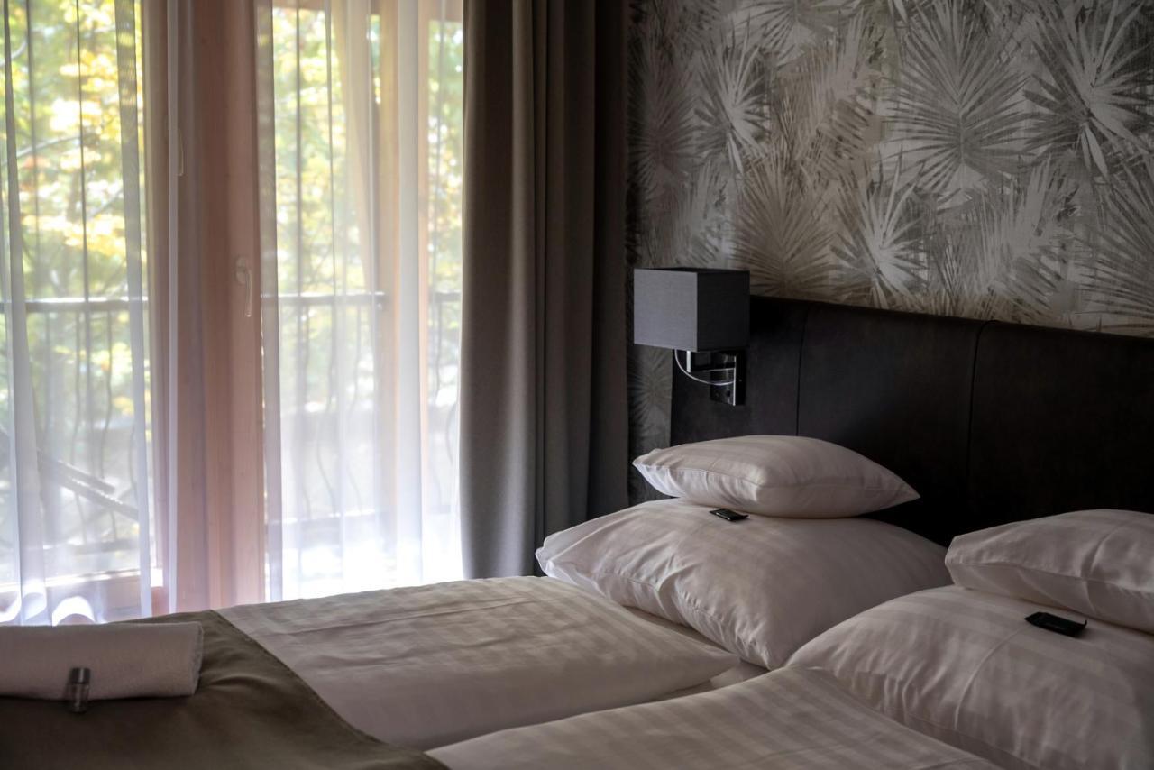 Atrium Agard Panzio Bed & Breakfast Gardony Ngoại thất bức ảnh